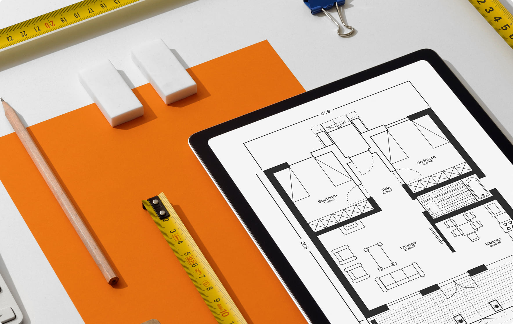 {{ images.TXuPvopvXP.alt }}