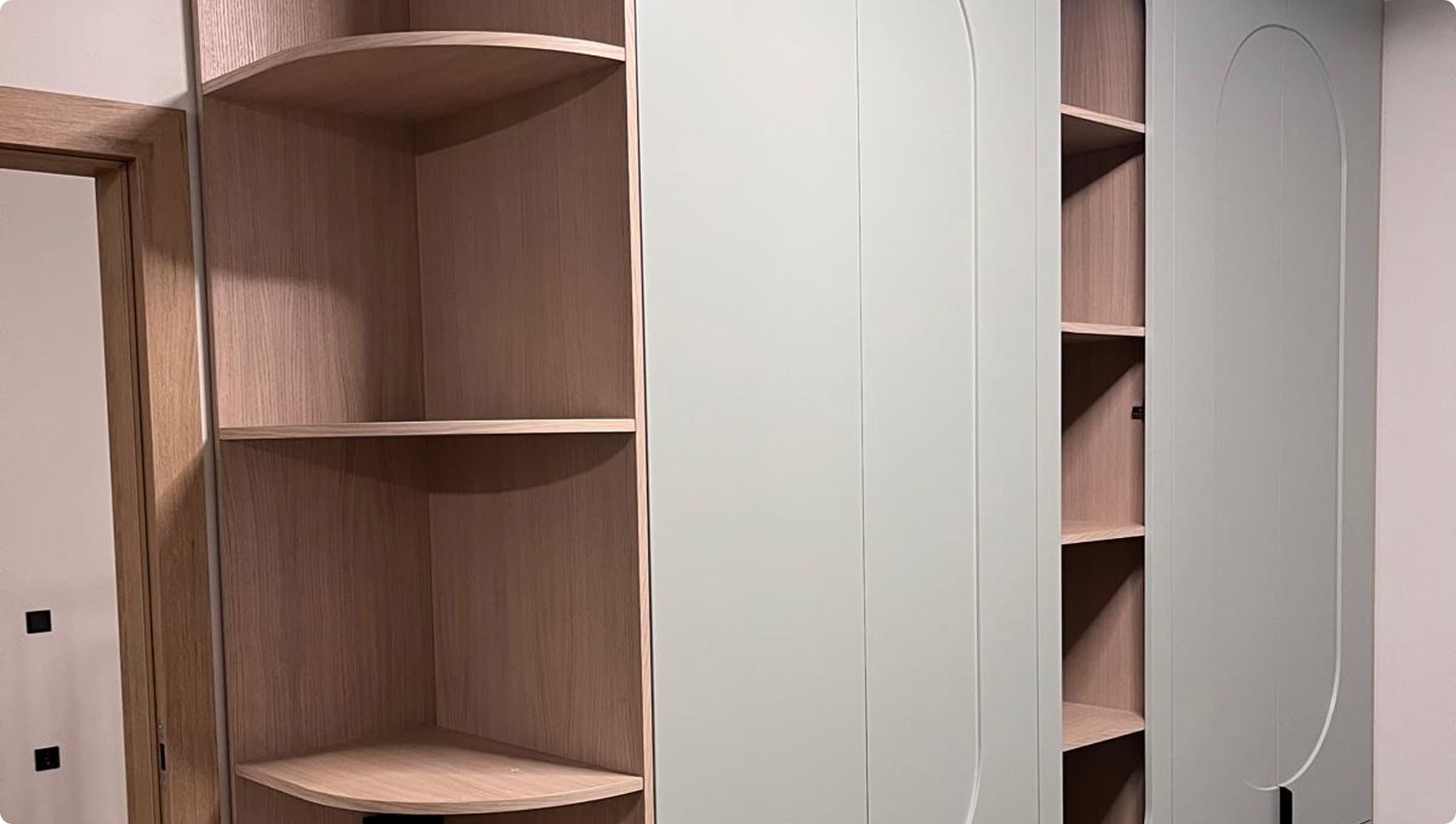 {{ images.BemjBLvbMd.alt }}