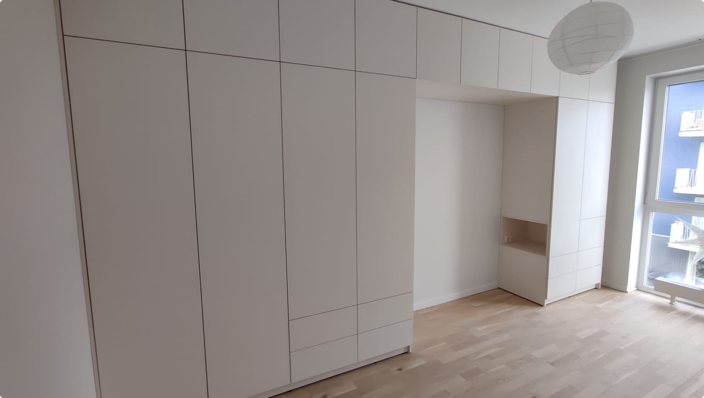 {{ images.VRXeZzmGNU.alt }}