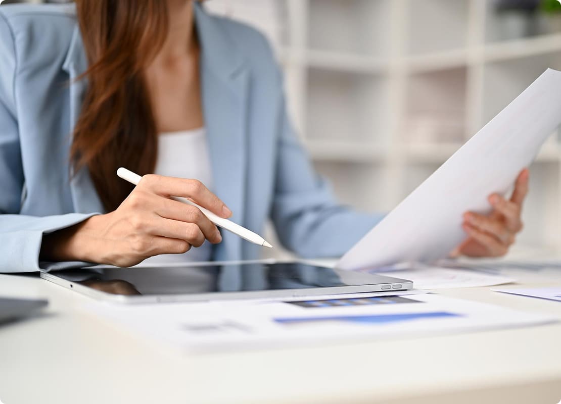 {{ images.cvNQKaiKfh.alt }}